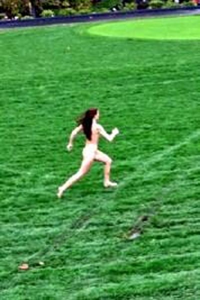 There's a streaker at the Presidents Cup on Sunday [