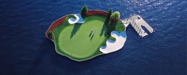 OH THAT IS COOL...THE FLOATING ISLAND GREEN AT 14 AT COUER D'ALENE