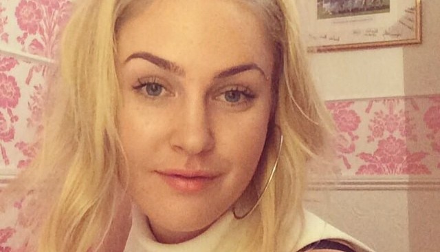 charley-hull-in-the-bag