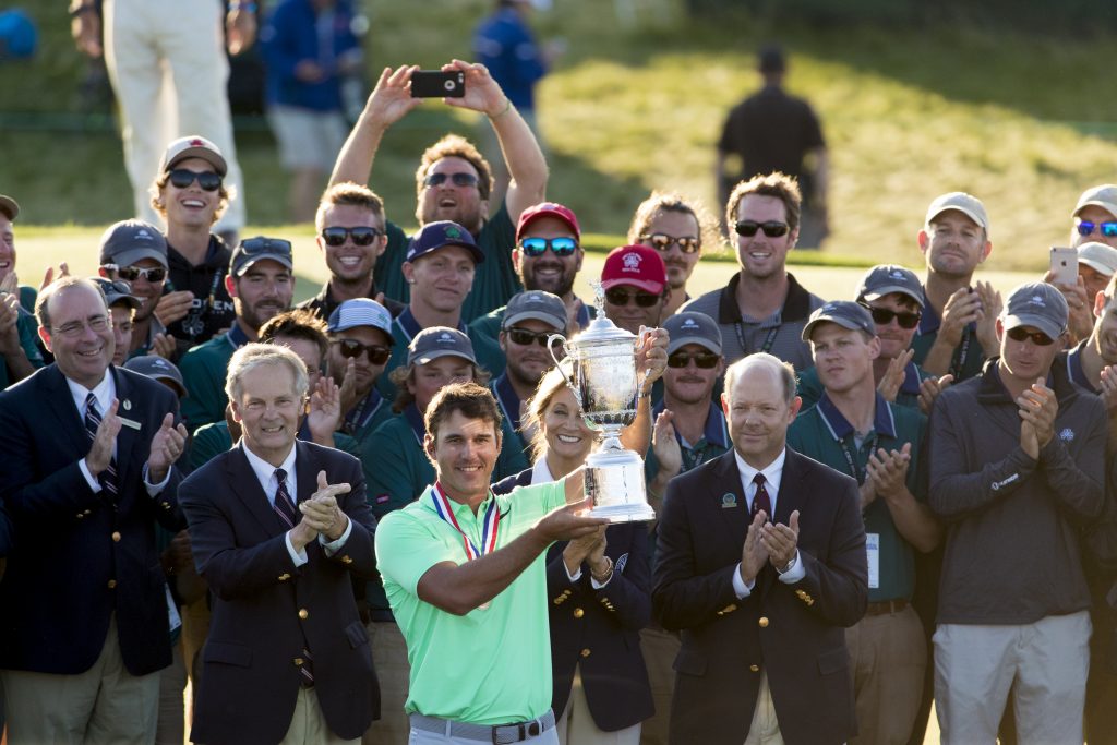 How many people enter the US Open golf championship each year?