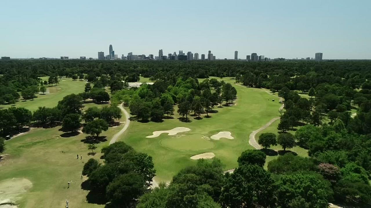 Tom Doak tapped to renovate Houston's Memorial Park Golf Course