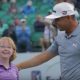 Watch: Amy inspires Gary Woodland, Matt Kuchar at TPC Scottsdale’s 16th hole