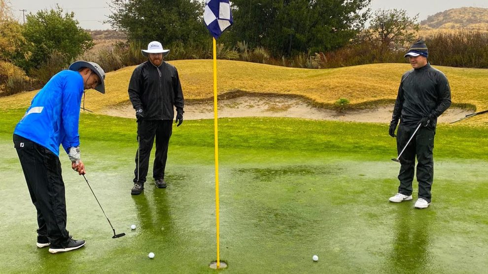 Can Golfers Move Their Golf Ball Out Of A Puddle On The Putting Green